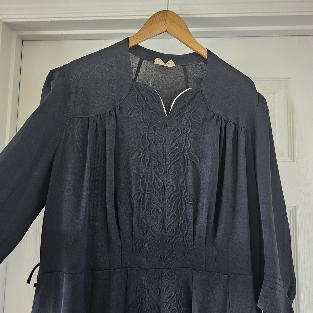 1940s Vintage XXL Volup Black Dress Scalloped Neckline New York Creations #65 - Picture 4 of 13